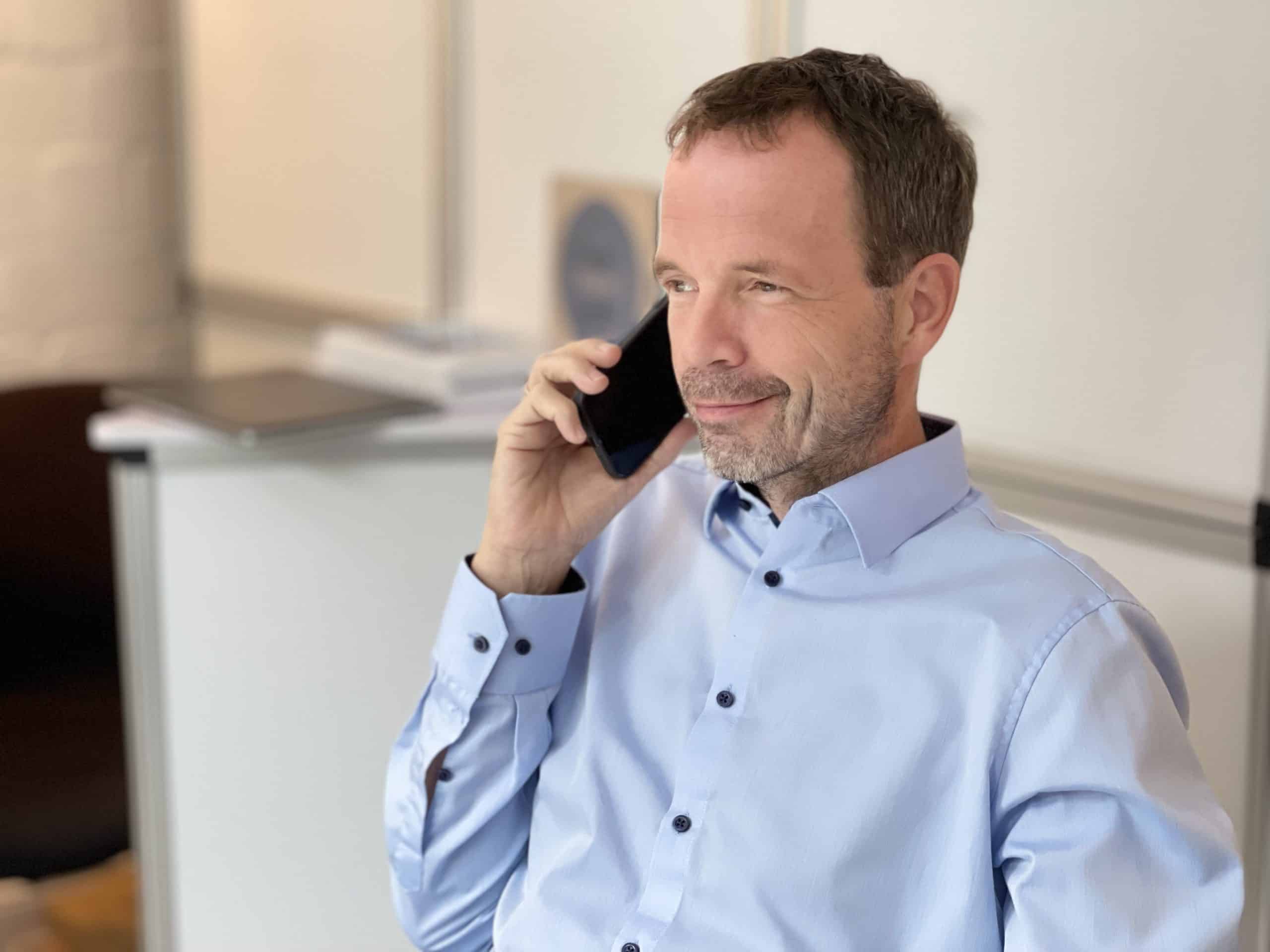 MERICK Ansprechpartner im Telefongespräch